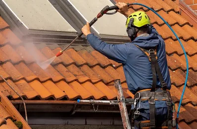 Démoussage et hydrofuge de toiture à Aurseulles