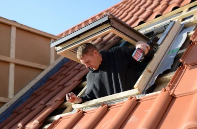 Pose de fenêtres de toit Velux à Aurseulles